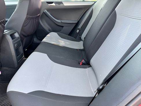 Used 2017 Volkswagen Jetta S FWD image 14