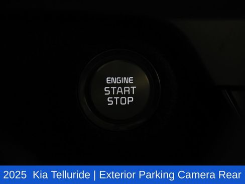 Used 2025 Kia Telluride S FWD image 18