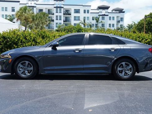 Used 2022 Kia K5 LXS FWD image 4