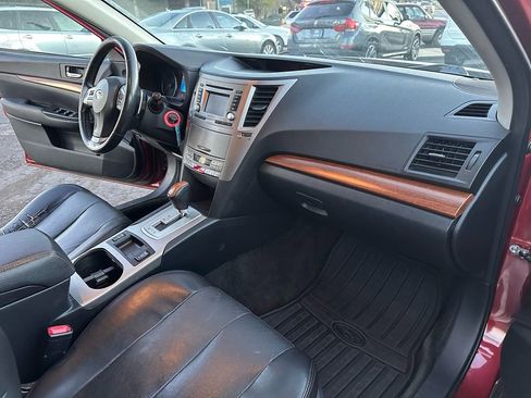 Used 2014 Subaru Outback 2.5i Limited w/ Moonroof Package image 14