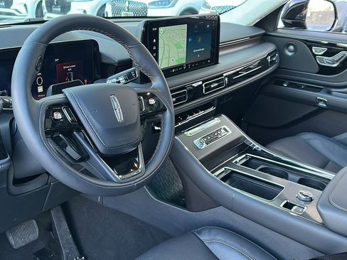 New 2026 Lincoln Aviator Reserve w/ Illumination Package AWD/4WD image 17