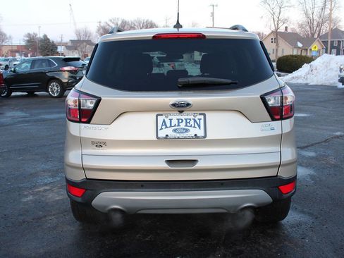 Used 2018 Ford Escape SEL image 5