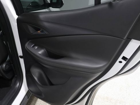 Used 2024 Buick Encore GX Preferred image 21