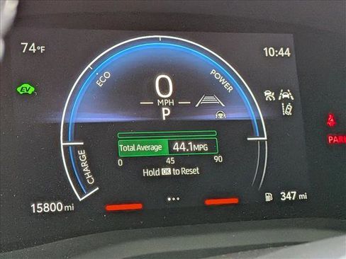 Used 2025 Toyota Camry SE image 5