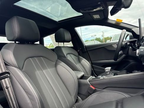 Used 2025 Audi A5 2.0T Premium Plus image 19