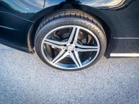 Used 2015 Mercedes-Benz SL 400 image 12