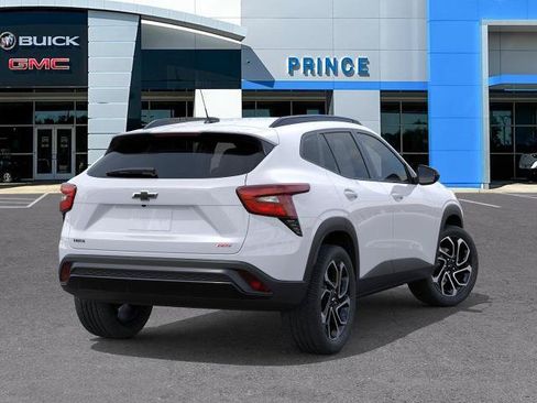 New 2026 Chevrolet Trax RS w/ Driver Confidence Package FWD image 28