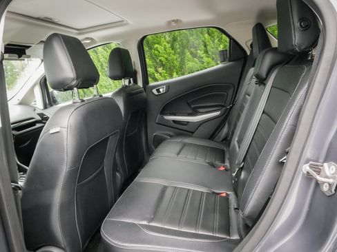 Used 2018 Ford EcoSport Titanium w/ Titanium Cold Weather Package AWD/4WD image 7