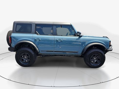 Used 2021 Ford Bronco First Edition AWD/4WD image 2