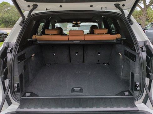 New 2026 BMW X5 xDrive40i w/ Premium Package AWD/4WD image 13
