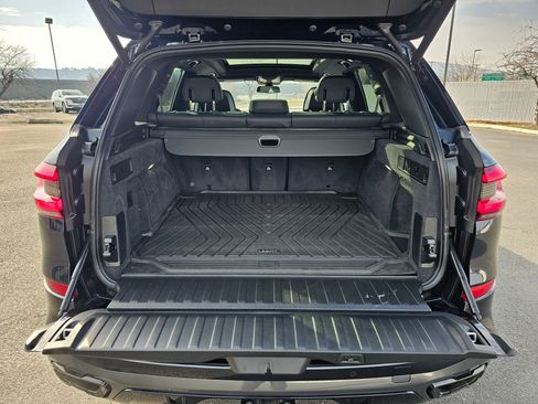 Certified 2023 BMW X5 M50i w/ Executive Package image 30