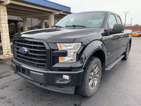 Used 2017 Ford F150 XLT w/ Equipment Group 301A Mid AWD/4WD image 8