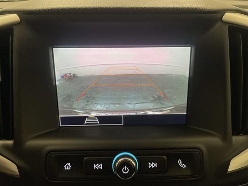 Used 2023 GMC Terrain SLE w/ Driver Convenience Package FWD image 6