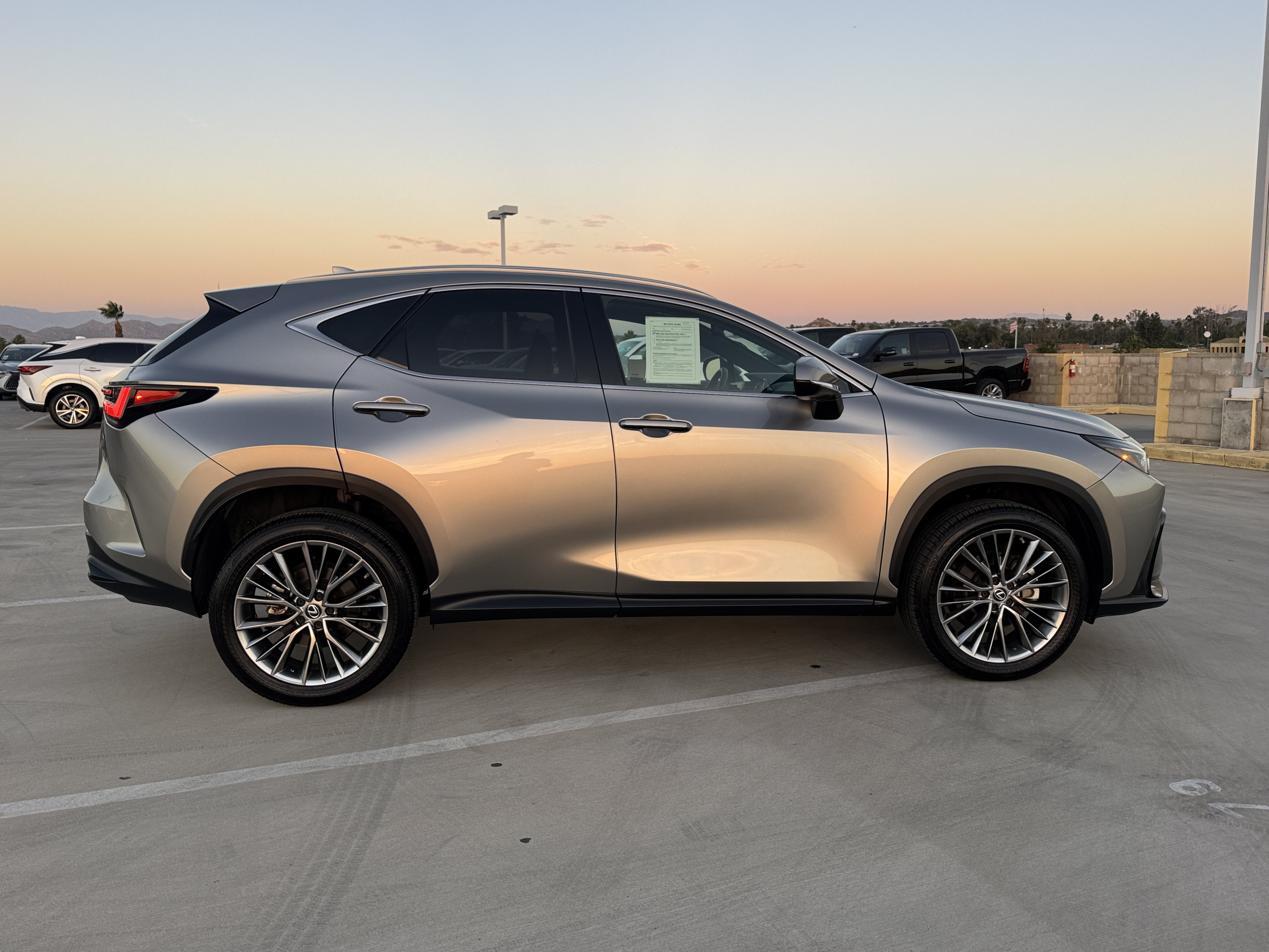 Certified 2022 Lexus NX 350h AWD image 11