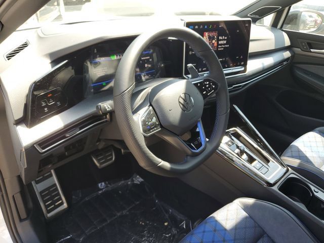 New 2026 Volkswagen Golf w/ Euro Style Package AWD/4WD image 18