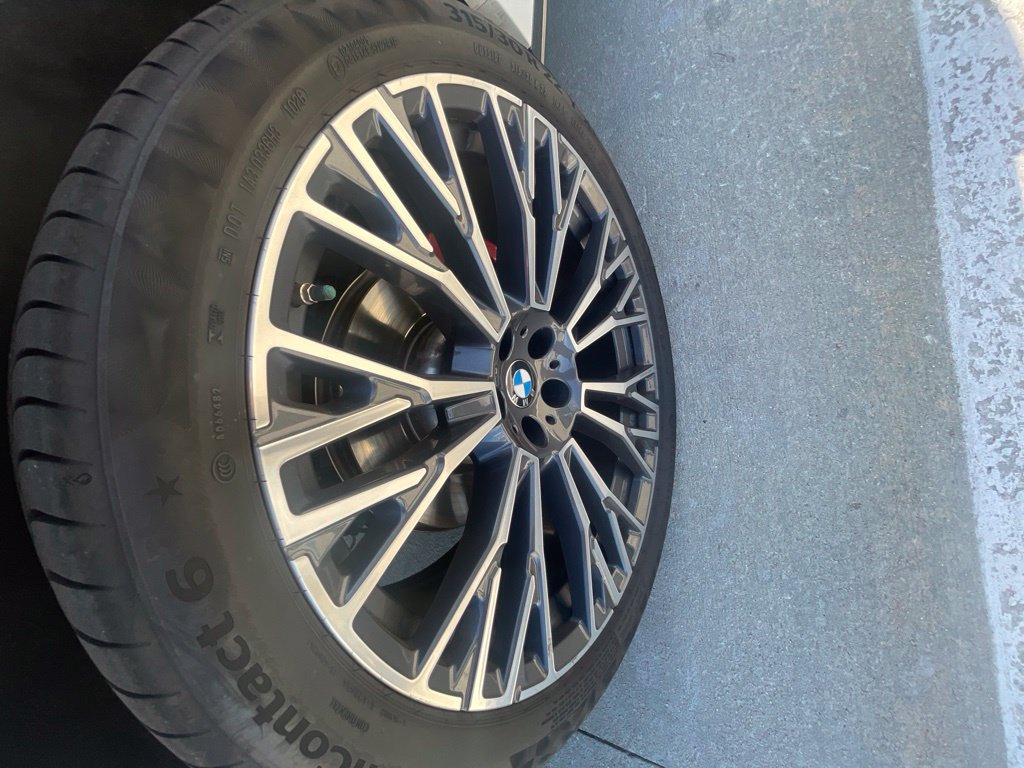 Used 2024 BMW X6 xDrive40i w/ Premium Package AWD/4WD image 19