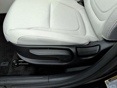 New 2026 Hyundai Tucson Blue SE AWD/4WD image 12