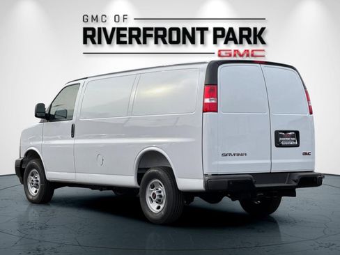 New 2025 GMC Savana 2500 w/ Driver Convenience Package image 5