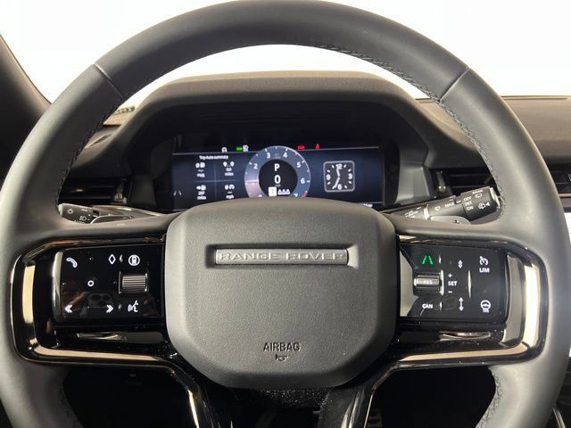 Certified 2026 Land Rover Range Rover Evoque Dynamic SE AWD/4WD image 28