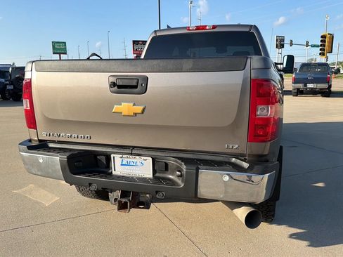 Used 2013 Chevrolet Silverado 2500 LTZ w/ LTZ Plus Package AWD/4WD image 21