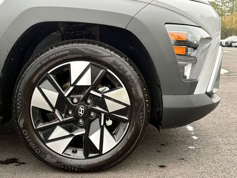 Used 2025 Hyundai Kona SEL FWD image 22