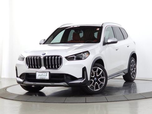 Used 2023 BMW X1 xDrive28i w/ Convenience Package AWD/4WD image 1