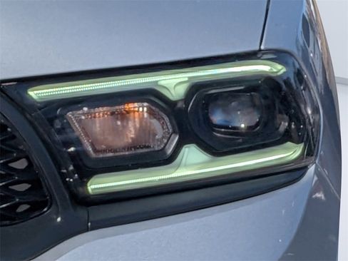 Used 2023 Dodge Durango GT image 9