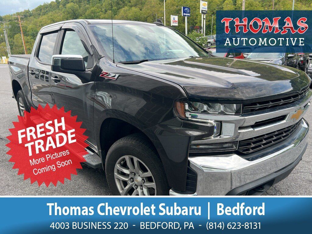Used 2022 Chevrolet Silverado 1500 LT w/ Z71 Off-Road Package AWD/4WD image 1