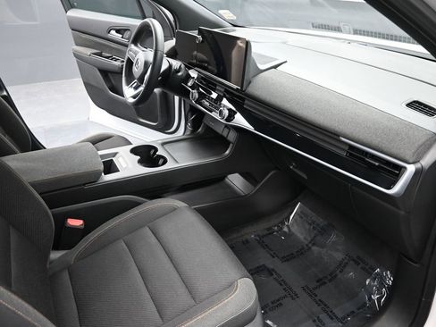Used 2024 Honda Prologue EX image 19