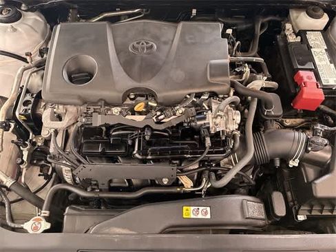Used 2023 Toyota Camry XSE image 15
