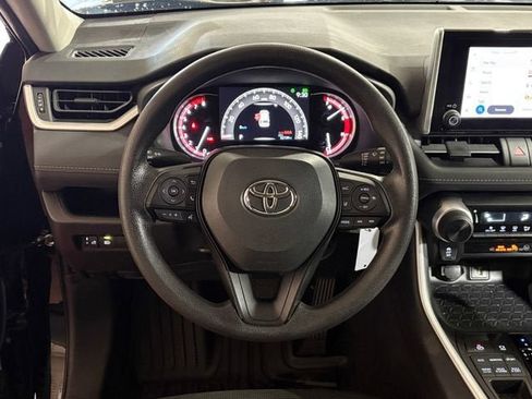 Certified 2025 Toyota RAV4 LE AWD/4WD image 15