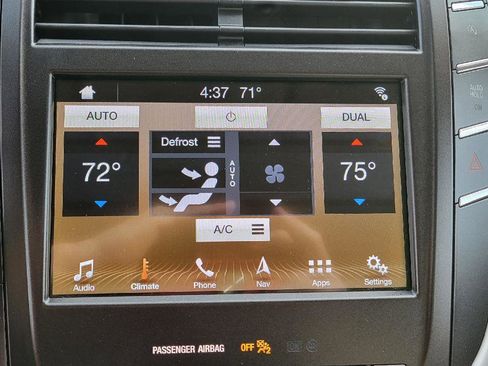 Used 2019 Lincoln MKC Select w/ Select Plus Package image 19