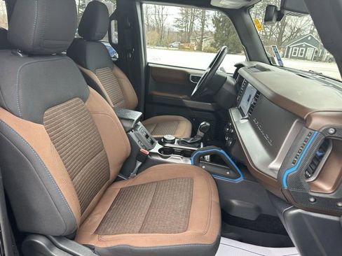 Used 2023 Ford Bronco Outer Banks image 18