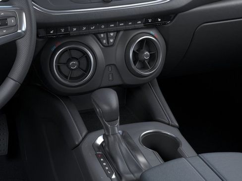 New 2024 Chevrolet Blazer LT w/ Driver Confidence Package FWD image 23