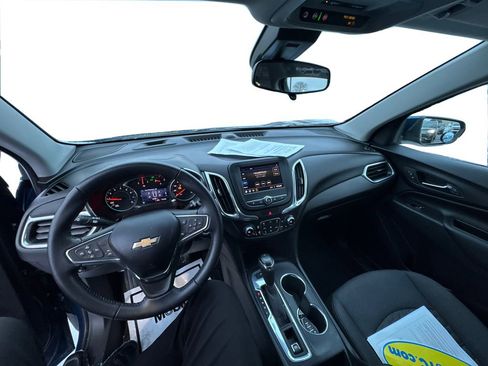 Used 2020 Chevrolet Equinox LT image 12