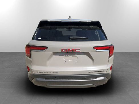 Used 2025 GMC Terrain Elevation AWD/4WD image 8