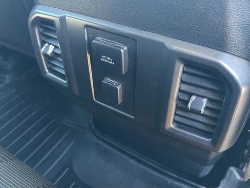 Used 2016 Ford F150 XLT w/ Equipment Group 302A Luxury image 15