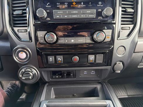 Used 2023 Nissan Titan PRO-4X w/ Pro-4x Utility Package AWD/4WD image 30