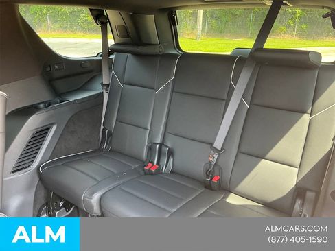 Used 2025 Cadillac Escalade Premium Luxury AWD/4WD image 14