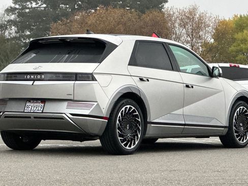 Certified 2023 Hyundai Ioniq 5 Limited image 4