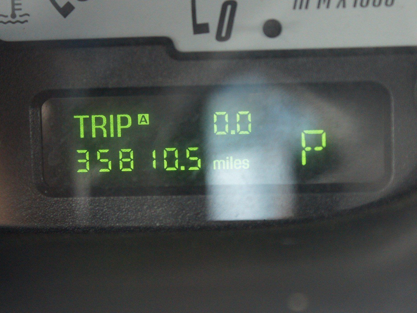 Used 2002 Ford Thunderbird RWD image 4