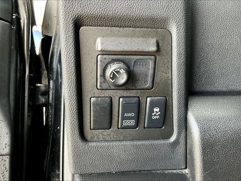 Used 2014 Nissan Rogue S w/ Convenience Package image 31