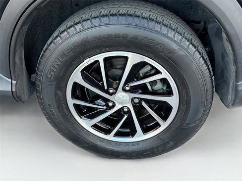 Used 2023 Mitsubishi Eclipse Cross ES image 33