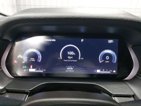 Used 2023 Jeep Grand Cherokee L Laredo image 21