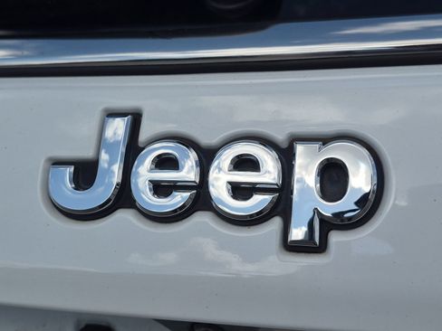 Used 2022 Jeep Compass Limited w/ Elite Group AWD/4WD image 28