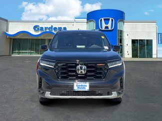 Certified 2025 Honda Pilot TrailSport video 2