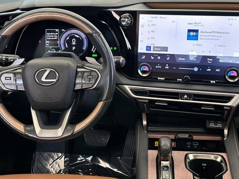 Certified 2023 Lexus RX 350h w/ Cold Area Package AWD/4WD image 4