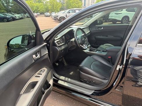 Used 2020 Kia Optima SE FWD image 12