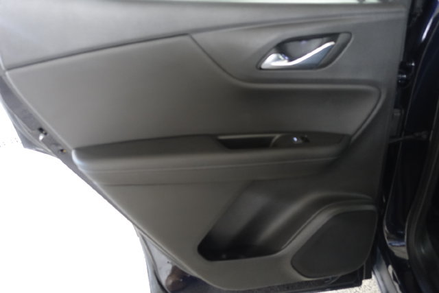 Used 2020 Chevrolet Blazer LT FWD image 19