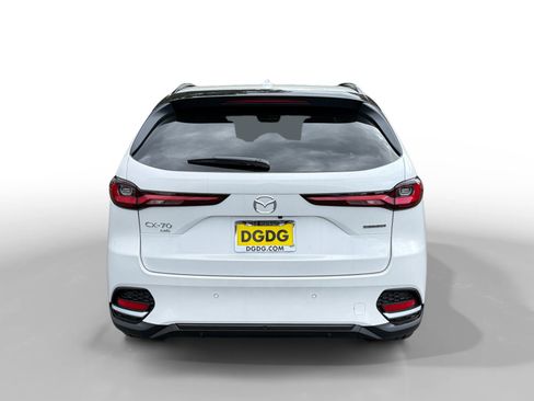 New 2025 MAZDA CX-70 Plug-In Hybrid w/ Premium Pkg image 4
